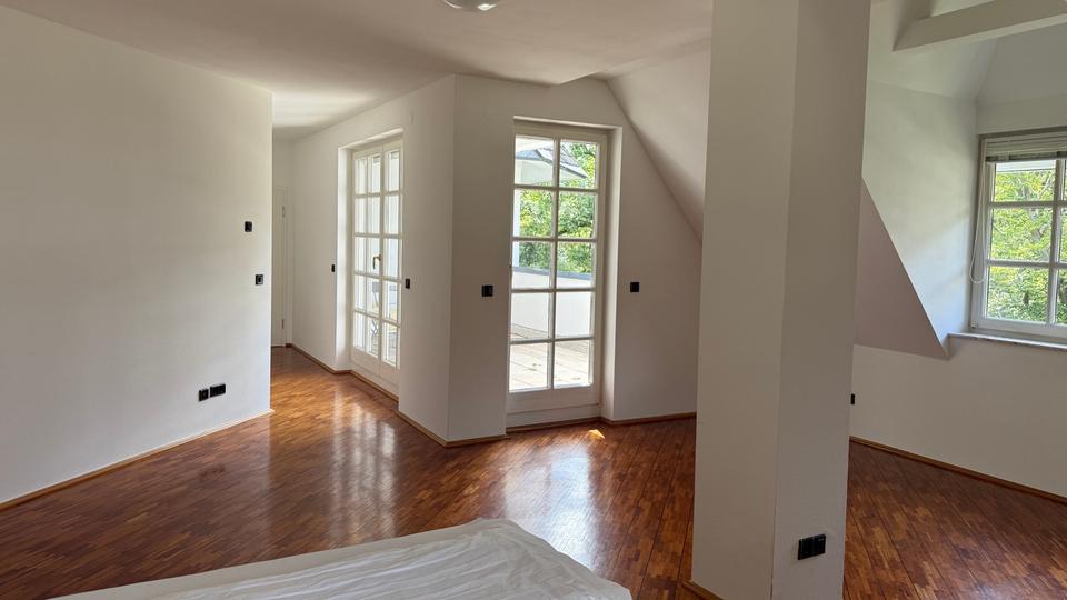 Einfamilienhaus Bad Homburg vor der Höhe Gonzenheim - 3 Zimmer, 130 m&sup2;, 2.500&euro; | Angebot:25947869