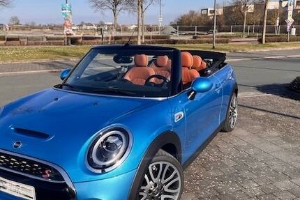 Mini Cooper S Cabrio 22.000 km 22.500 &euro; Frankfurt am Main 60433