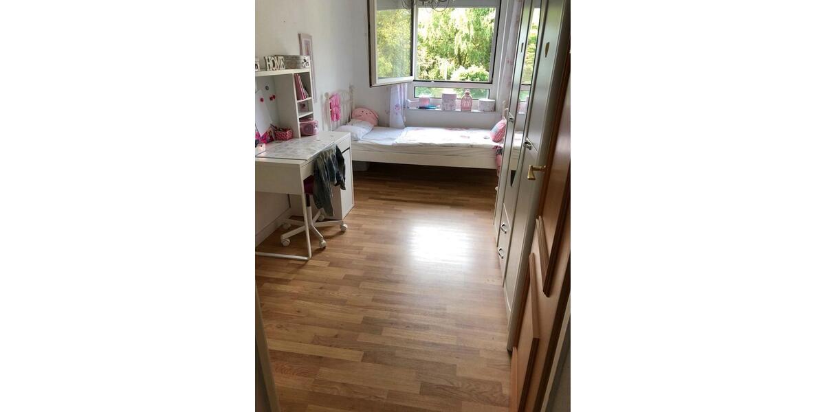 Etagenwohnung Bad Homburg vor der Höhe Gonzenheim - 4 Zimmer, 81 m&sup2;, 380.000&euro; | Angebot:25476795