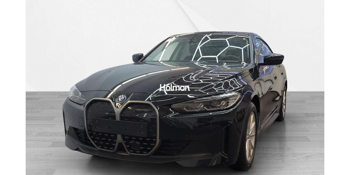 BMW i4 31.946 km 33.982 &euro; Eschborn 65760