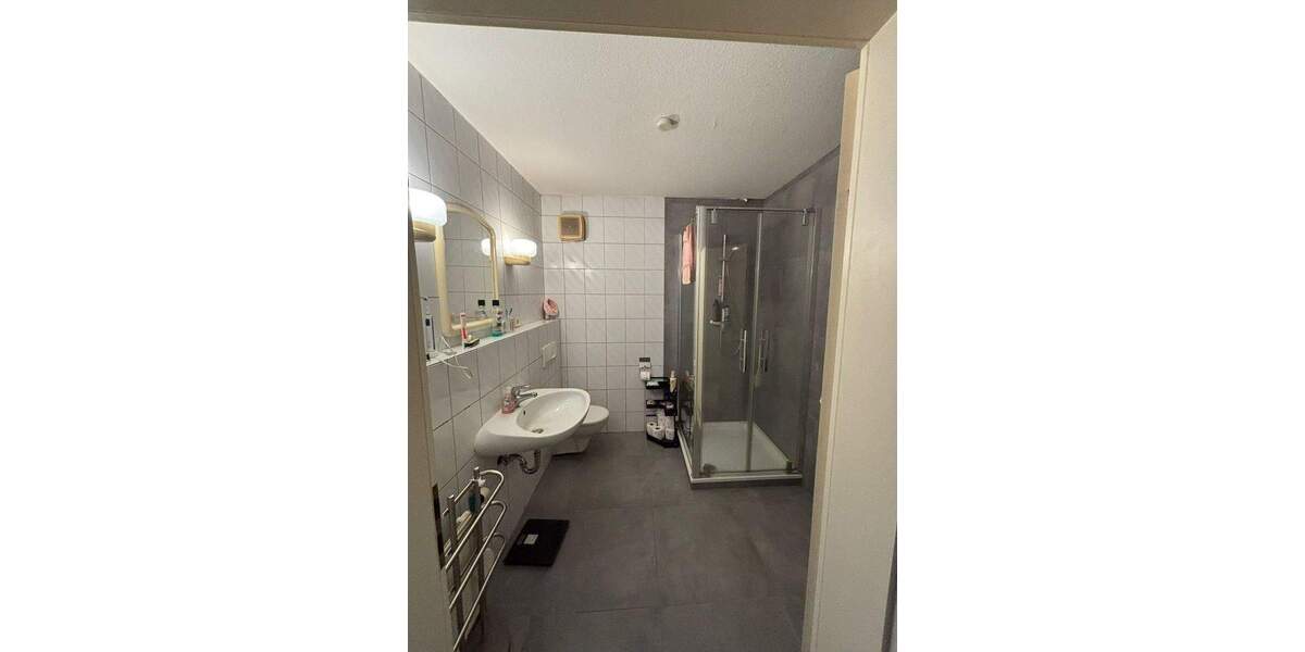 Etagenwohnung Hanau - 3 Zimmer, 85 m&sup2;, 985&euro; | Angebot:26723407