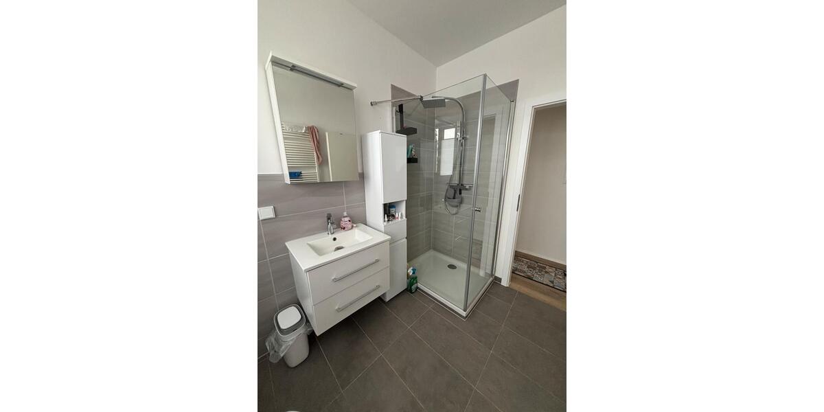 Dachgeschoßwohnung Oberursel (Taunus) - 2.5 Zimmer, 70 m&sup2;, 1.500&euro; | Angebot:25718517