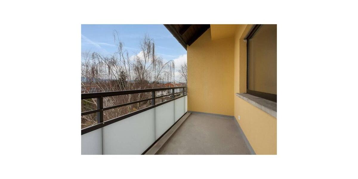 Etagenwohnung Frankfurt am Main Ginnheim - 3 Zimmer, 67 m&sup2;, 1.407&euro; | Angebot:25892505