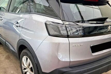 Peugeot 3008 196.049 km 12.495 &euro; Frankfurt am Main 60389