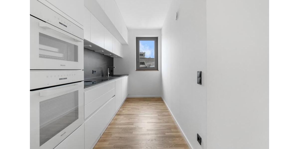 Maisonettenwohnung Frankfurt am Main - 2 Zimmer, 112 m&sup2;, 2.755&euro; | Angebot:18369496