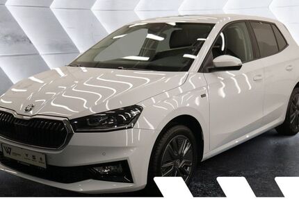 Skoda Fabia 14.391 km 21.391 &euro; Gelnhausen 63571