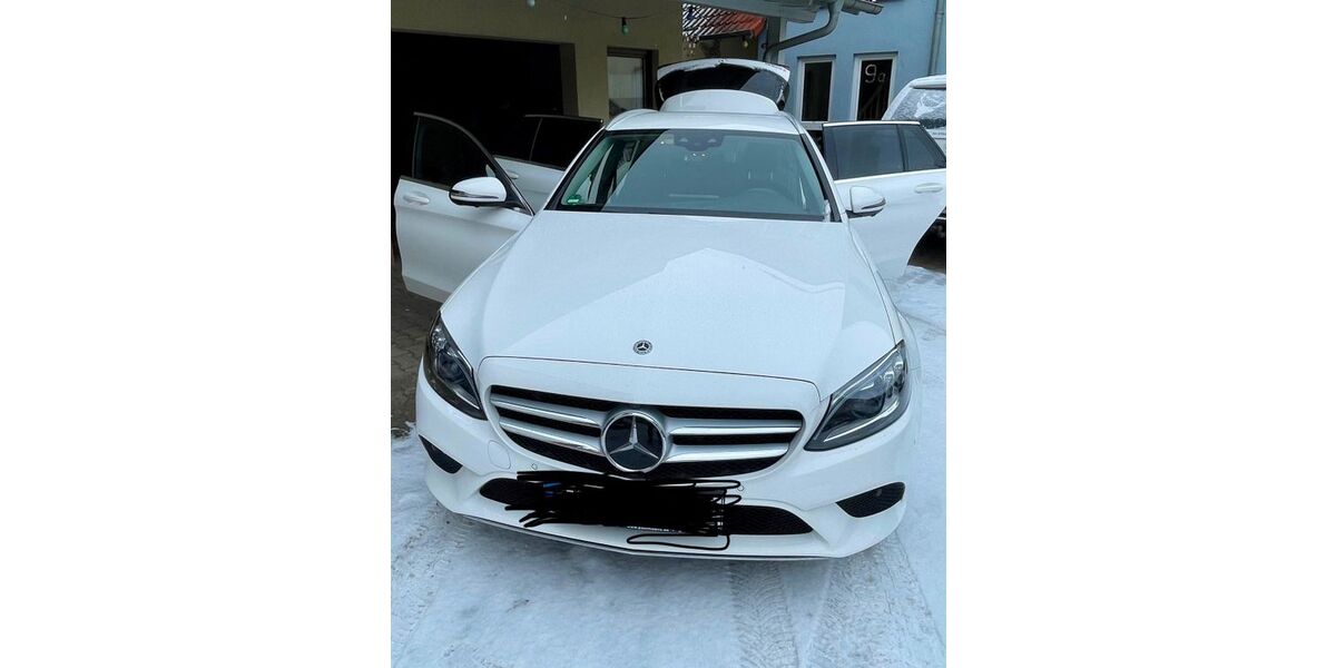 Mercedes-Benz C 300 70.000 km 25.500 &euro; Linsengericht 63589