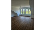 Großzügige, frisch sanierte 2-Zimmer-Wohnung mit Loggia und Blick ins Grüne - 2- Maintal | Angebot:26633749