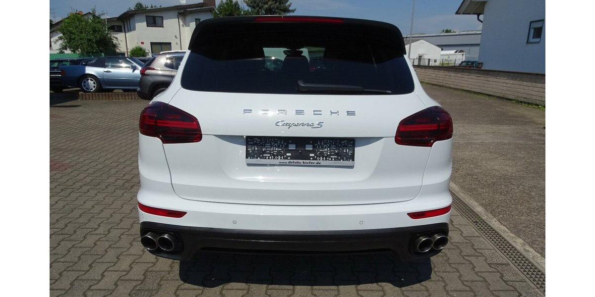 Porsche Cayenne S 4,2l Diesel Pano, Navi, 21 Zoll, Standhe 229.443 km 23.490 &euro; Rodgau 63110