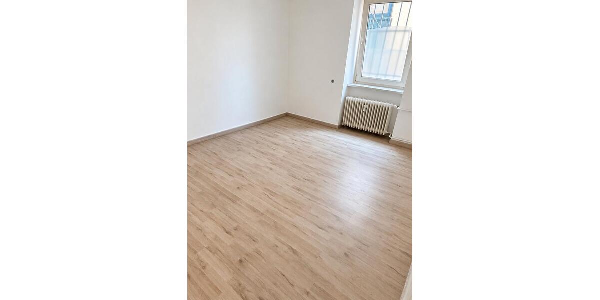 Erdgeschoßwohnung Offenbach am Main - 3 Zimmer, 75 m&sup2;, 275.000&euro; | Angebot:27629247