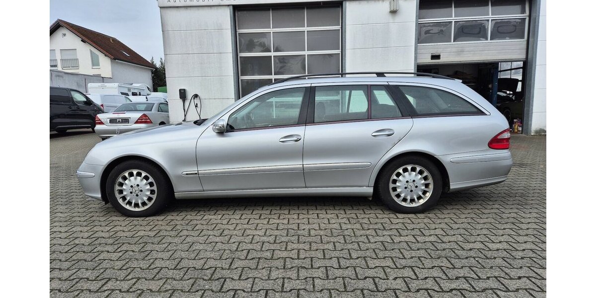 Mercedes-Benz E 220 T CDI Elegance, Klima, Automatik, Navigation 134.668 km 7.990 &euro; Rodgau 63110