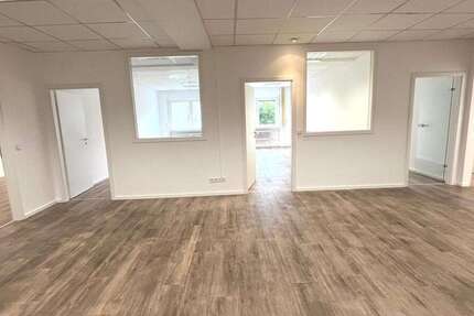 Gewerbeobjekt Bad Homburg Berliner Siedlung/Gartenfeld - 2.250&euro; | Angebot:27243422