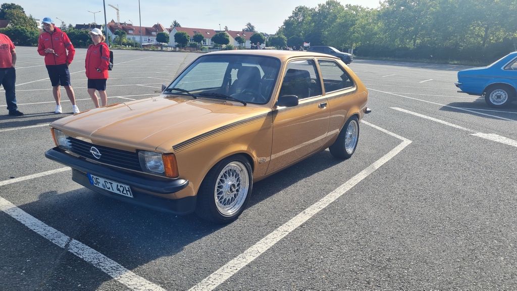 Opel Kadett 10.000 km 19.500 &euro; offenbach 63069