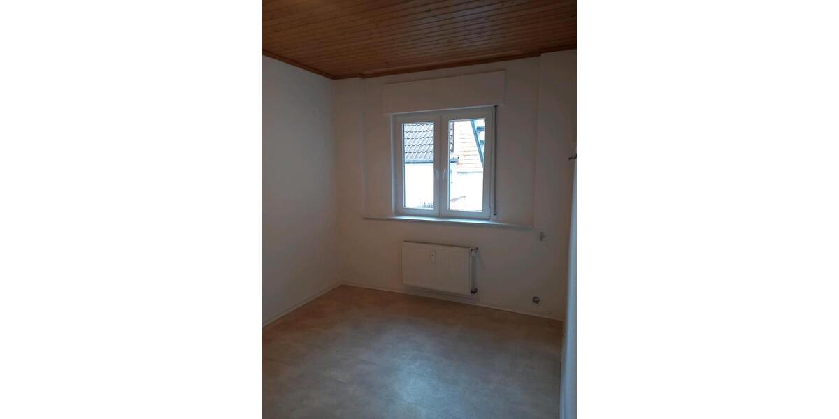 Erdgeschoßwohnung Kahl am Main - 3 Zimmer, 63 m&sup2;, 800&euro; | Angebot:25809602