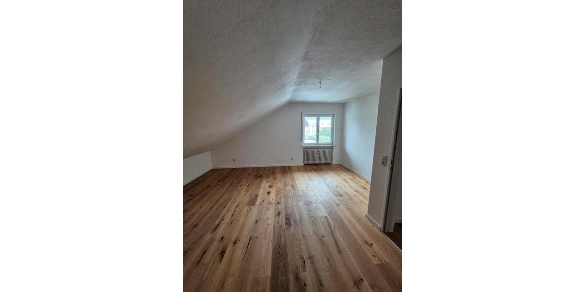 Dachgeschoßwohnung Biebergemünd - 2 Zimmer, 88 m&sup2;, 825&euro; | Angebot:24352430