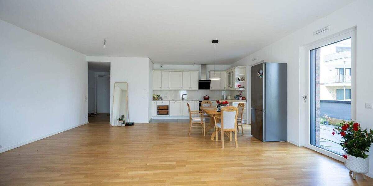 Etagenwohnung Karben Groß-Karben - 3 Zimmer, 116 m&sup2;, 1.780&euro; | Angebot:25691057