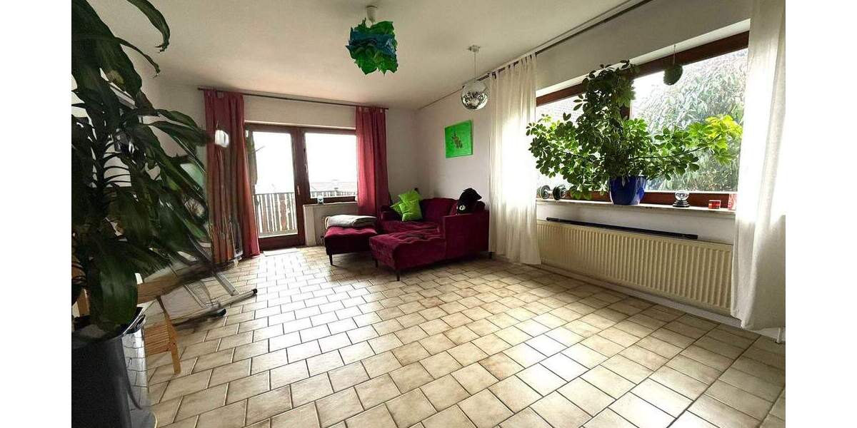 Etagenwohnung Gelnhausen - 2 Zimmer, 75 m&sup2;, 235.000&euro; | Angebot:25685345
