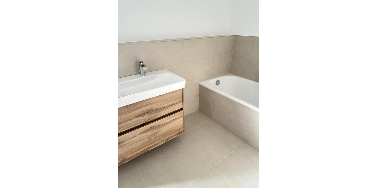 Etagenwohnung Offenbach am Main Buchrain - 4 Zimmer, 123 m&sup2;, 1.850&euro; | Angebot:24819361