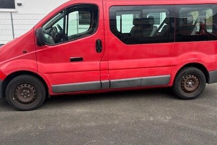 Opel Vivaro 150.000 km 6.990 &euro; Dreieich 63303