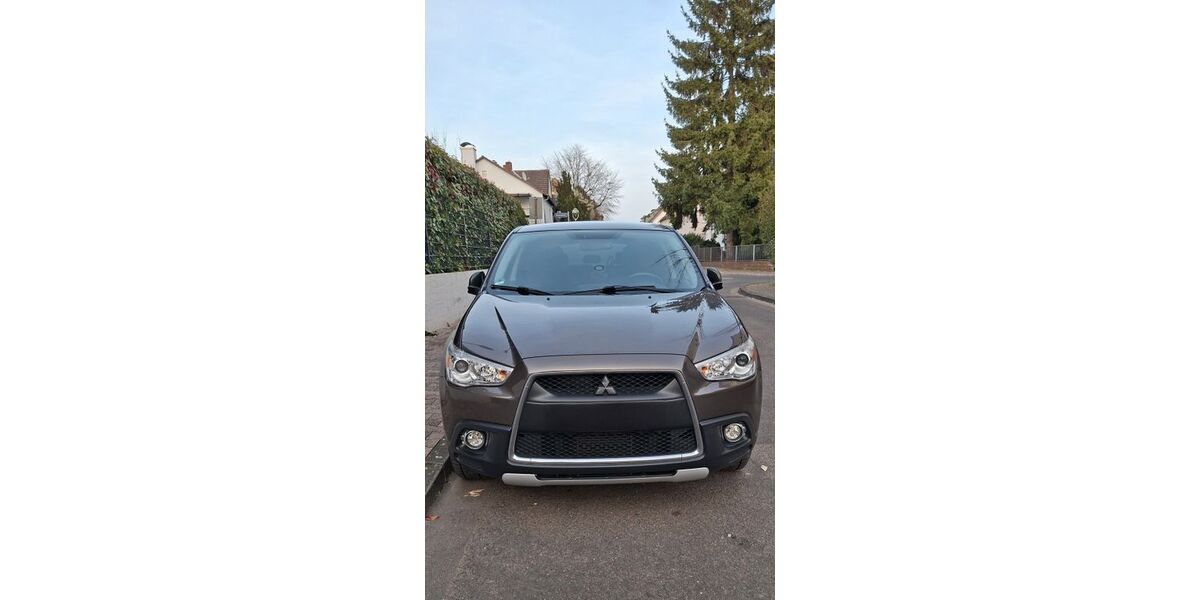 Mitsubishi ASX 104.000 km 8.600 &euro; Frankfurt am Main 60489