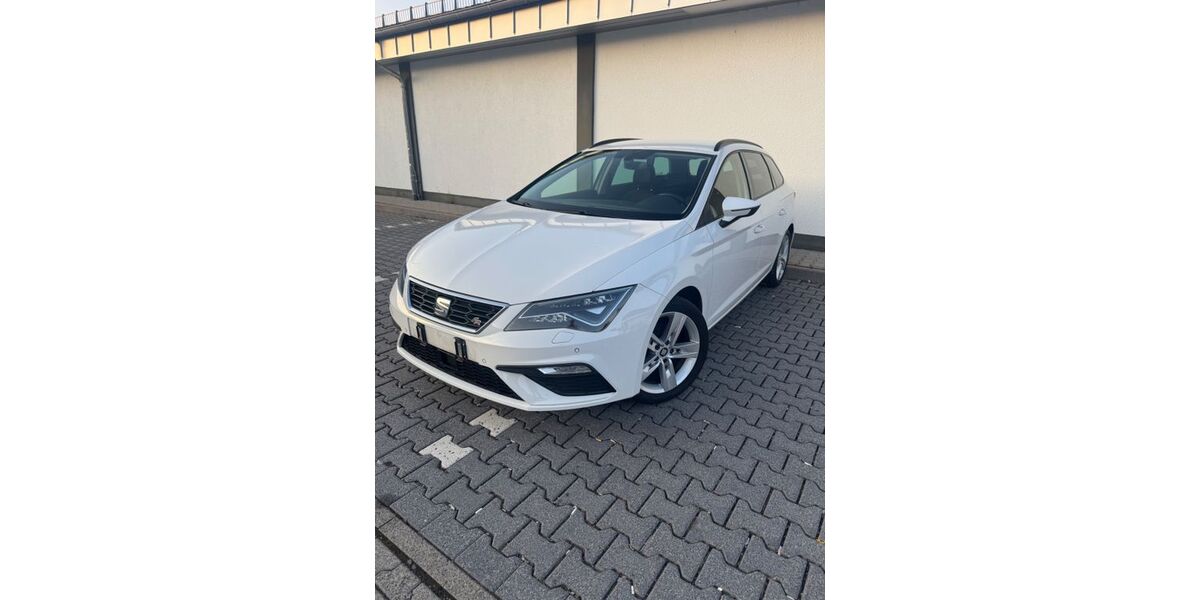 Seat Leon 137.300 km 10.290 &euro; Neuberg 63543