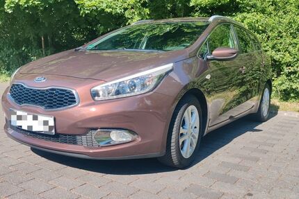 Kia ceed / Ceed 105.000 km 8.099 &euro; Hanau 63452