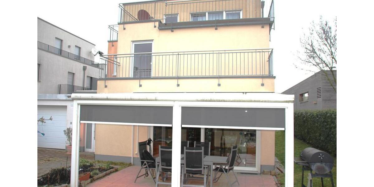 Einfamilienhaus Frankfurt am Main Kalbach - 11 Zimmer, 226 m&sup2;, 4.450&euro; | Angebot:25858316