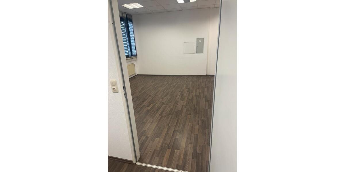 Gewerbeobjekt Dreieich - 1.180&euro; | Angebot:25220971