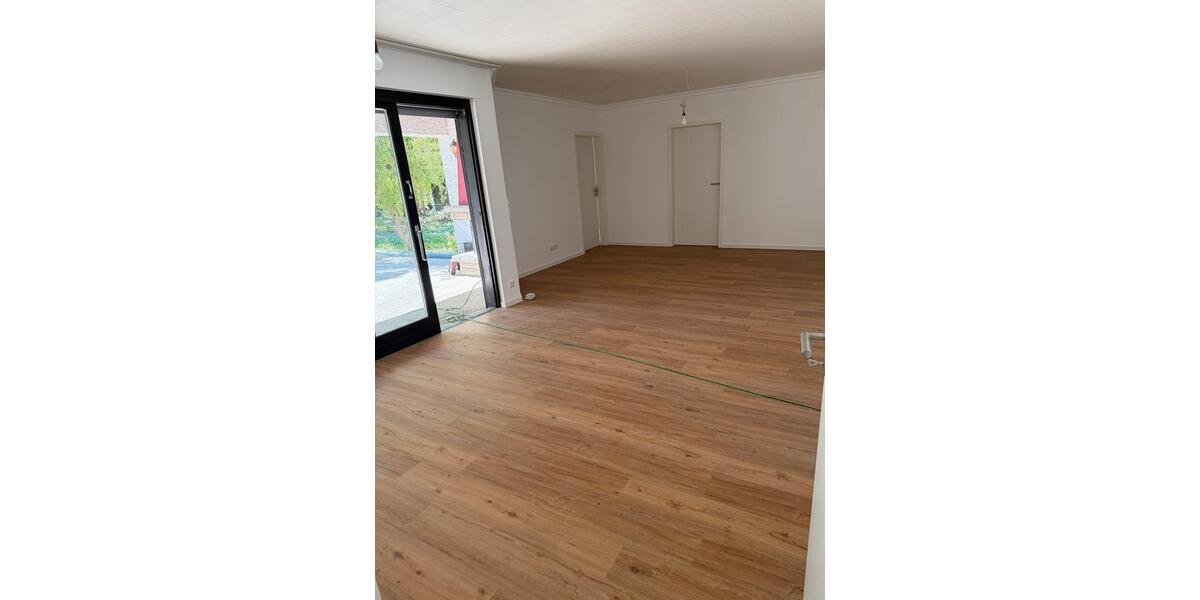 Bungalow Langen (Hessen) - 5 Zimmer, 120 m&sup2;, 2.200&euro; | Angebot:27620697