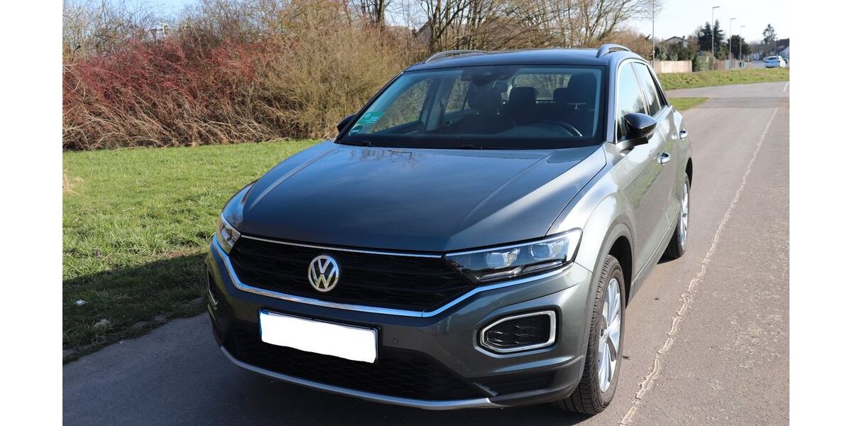 VW T-Roc 84.000 km 21.090 &euro; Offenbach 63067
