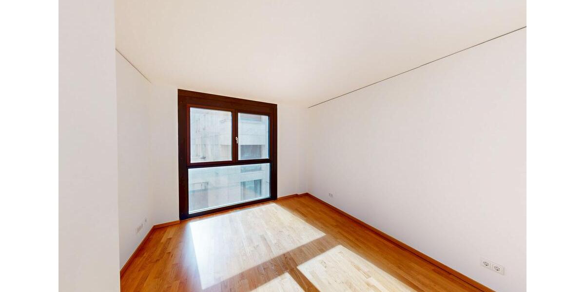 Etagenwohnung Frankfurt am Main - 3 Zimmer, 91 m&sup2;, 2.175&euro; | Angebot:25509905