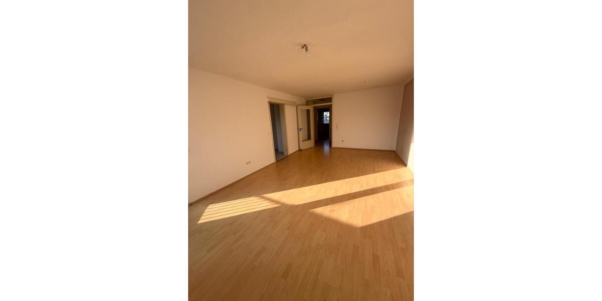 Etagenwohnung Großkrotzenburg - 2 Zimmer, 60 m&sup2;, 750&euro; | Angebot:25524293