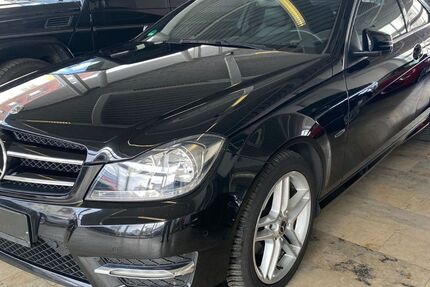 Mercedes-Benz C 220 215.000 km 10.999 &euro; Neu-Isenburg 63263
