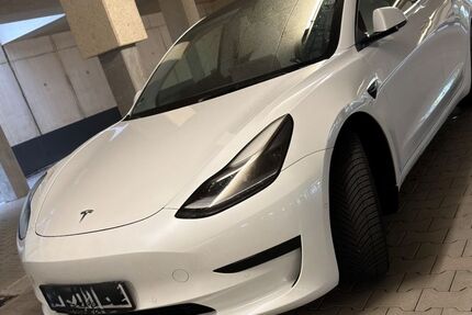 Tesla Model 3 53.759 km 24.500 &euro; Stockstadt 63811
