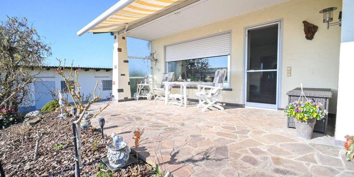 Einfamilienhaus Babenhausen Sickenhofen - 6 Zimmer, 252 m&sup2;, 1.250.000&euro; | Angebot:25693355