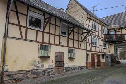 Haus Ranstadt - 10 Zimmer, 170 m&sup2;, 139.000&euro; | Angebot:24823224