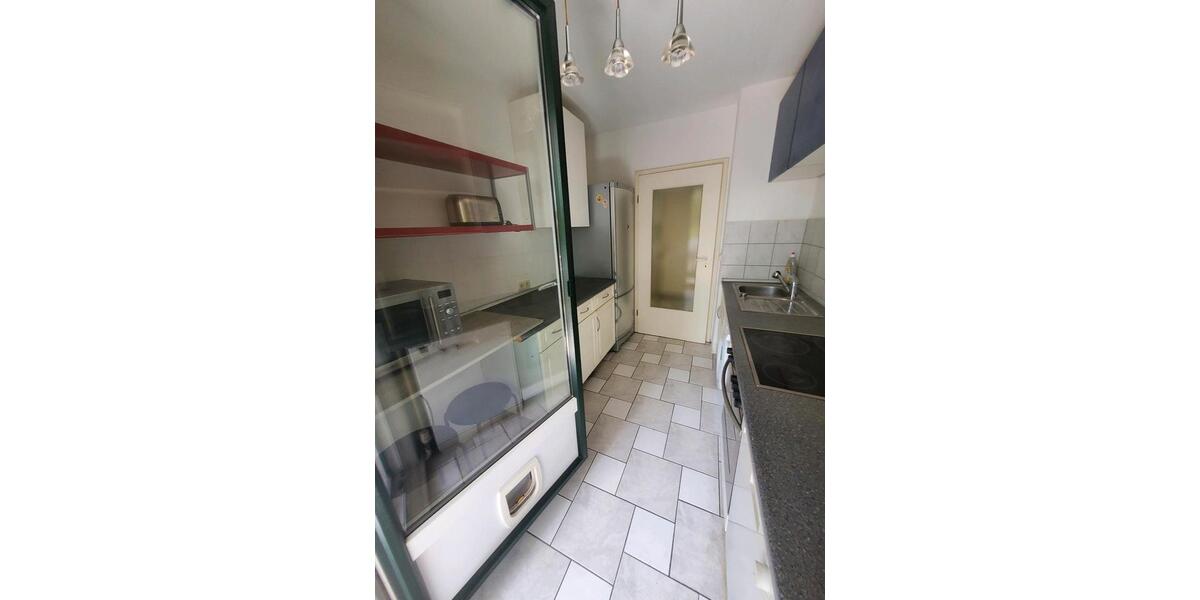 Etagenwohnung Frankfurt am Main West - 2 Zimmer, 60 m&sup2;, 800&euro; | Angebot:26002225