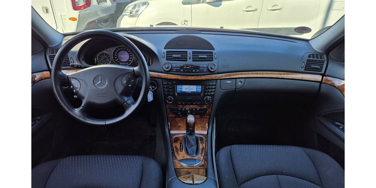 Mercedes-Benz E 220 T CDI Elegance, Klima, Automatik, Navigation 134.668 km 7.990 &euro; Rodgau 63110