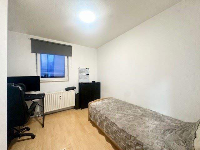 Etagenwohnung Dietzenbach - 4 Zimmer, 90 m&sup2;, 160.000&euro; | Angebot:25737575