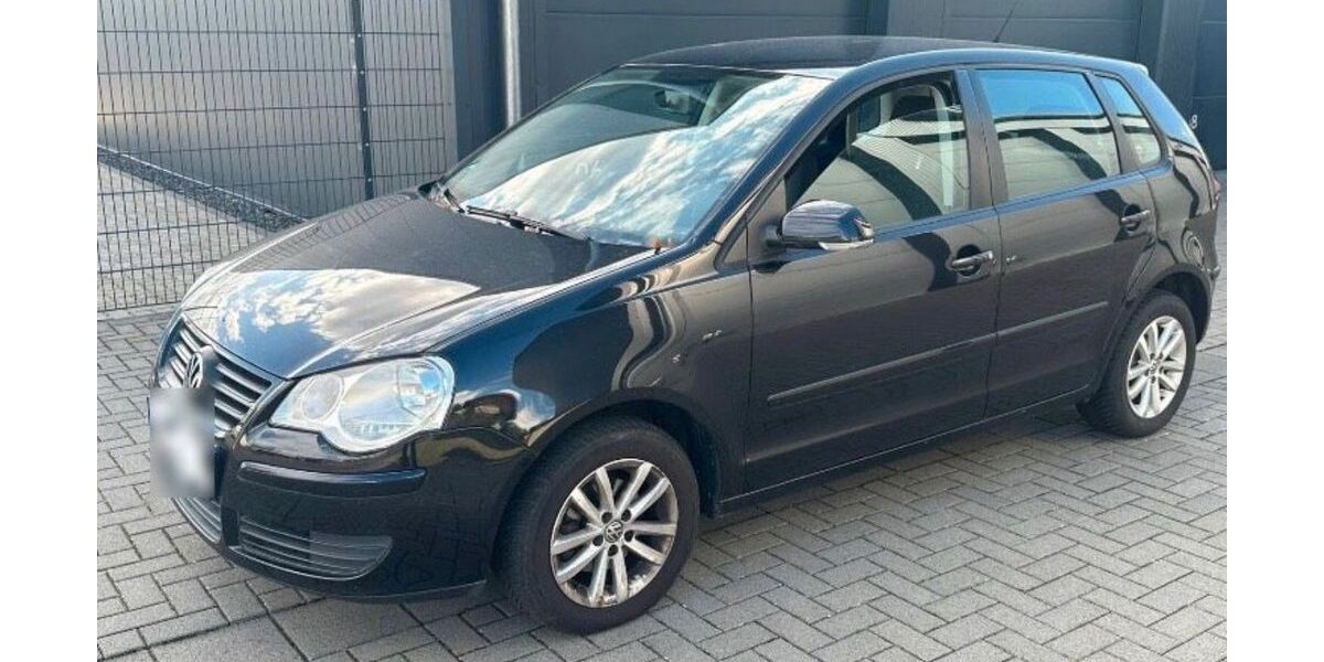 VW Polo 158.000 km 2.500 &euro; Frankfurt Am Main 65929