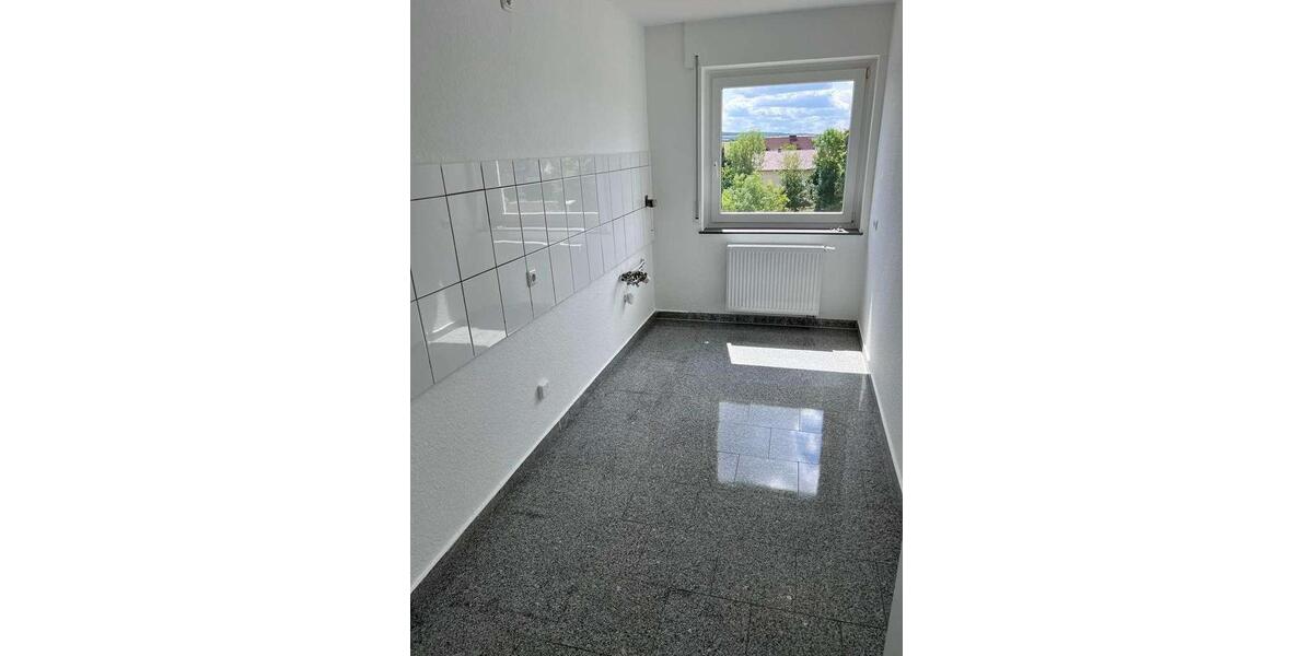 Etagenwohnung Großostheim - 3 Zimmer, 76 m&sup2;, 663&euro; | Angebot:26181774