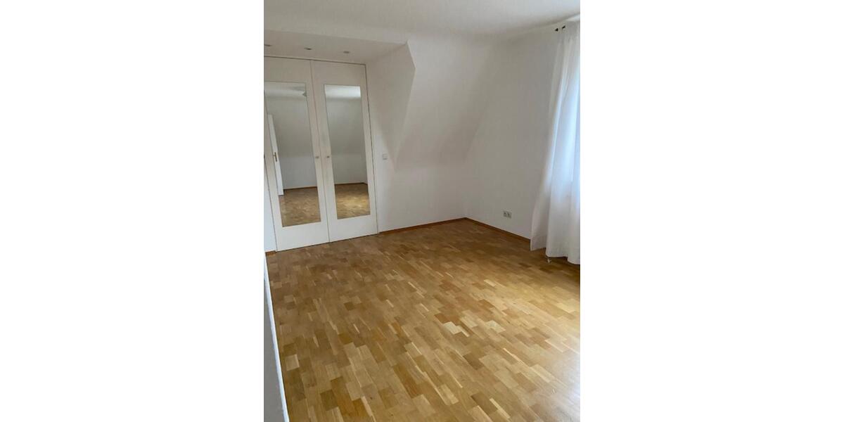 Einfamilienhaus Kronberg im Taunus - 4 Zimmer, 150 m&sup2;, 2.300&euro; | Angebot:25947838