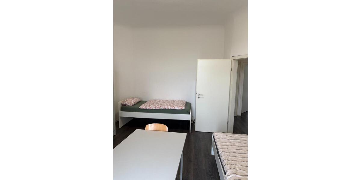 Etagenwohnung Frankfurt am Main Rödelheim - 3 Zimmer, 30 m&sup2;, 750&euro; | Angebot:25394764