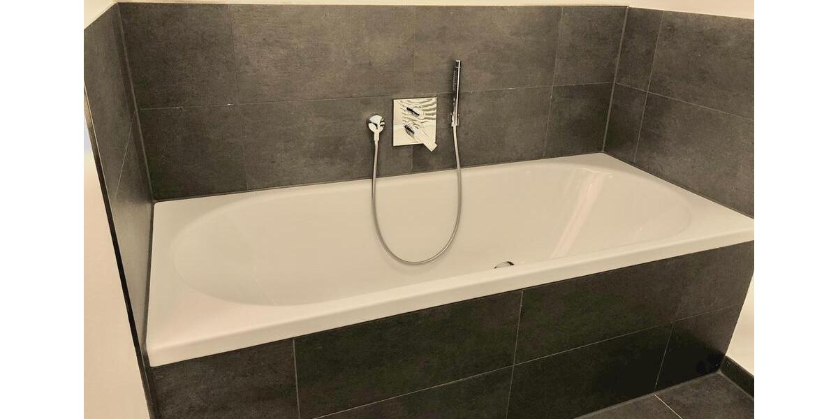 Etagenwohnung Frankfurt am Main Gutleutviertel - 2 Zimmer, 61 m&sup2;, 1.600&euro; | Angebot:25806091