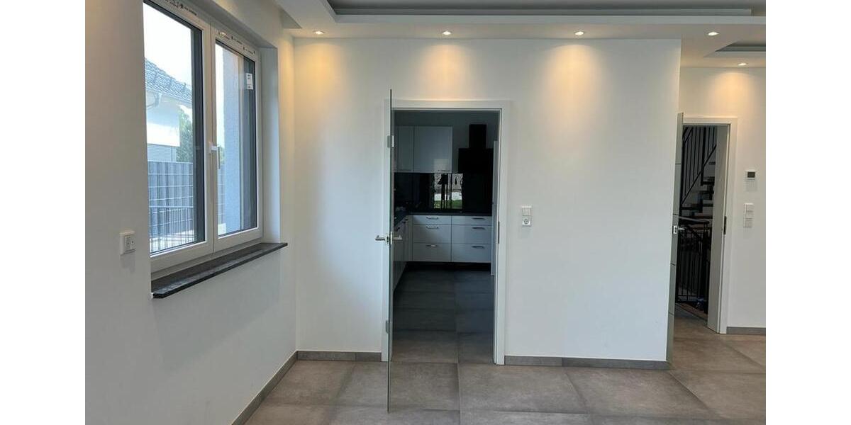 Doppelhaushälfte Frankfurt am Main Bergen-Enkheim - 6 Zimmer, 230 m&sup2;, 2.600&euro; | Angebot:26447582