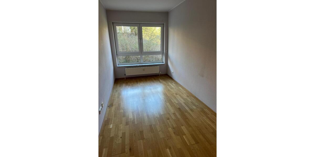 Hochparterre Neuberg - 3 Zimmer, 81 m&sup2;, 275.000&euro; | Angebot:25537945