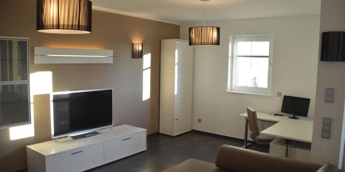 Etagenwohnung Offenbach am Main Hafen - 2 Zimmer, 86 m&sup2;, 1.650&euro; | Angebot:26886513
