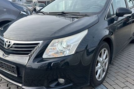 Toyota Avensis 281.000 km 4.400 &euro; Büdingen 63654