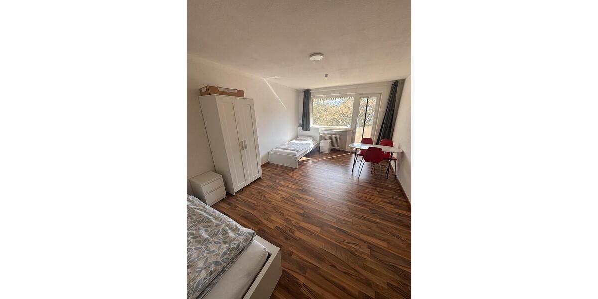 Etagenwohnung Frankfurt am Main Nord-Ost - 2 Zimmer, 65 m&sup2;, 1.950&euro; | Angebot:25950876