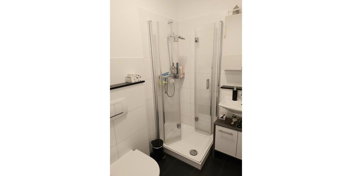 Erdgeschoßwohnung Obertshausen - 1 Zimmer, 11 m&sup2;, 385&euro; | Angebot:25883057